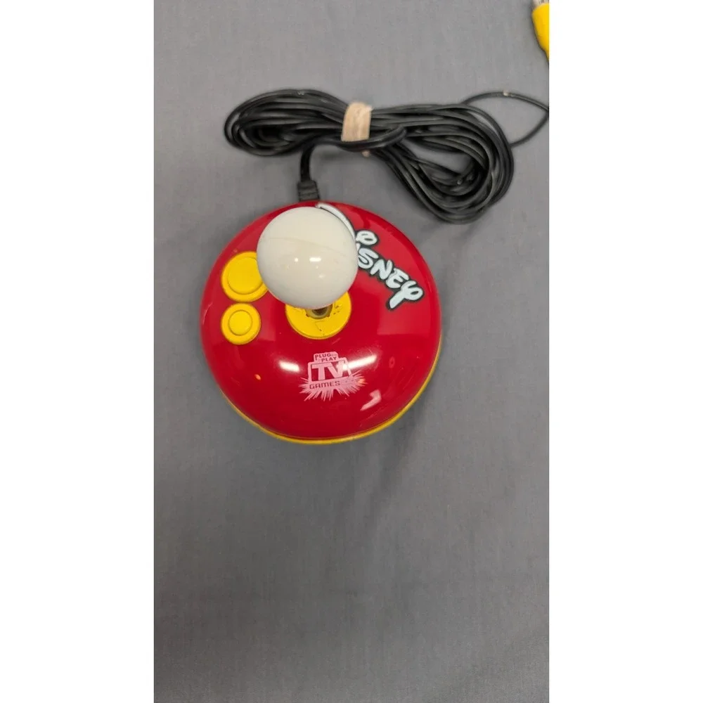 Disney Jakks Pacific Plug It In & Play TV Games 2004 Joystick Retro Console